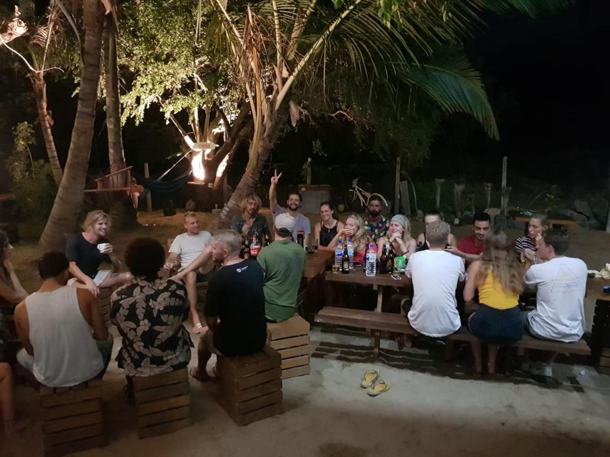 Hangover Hostels Arugam Bay Kültér fotó