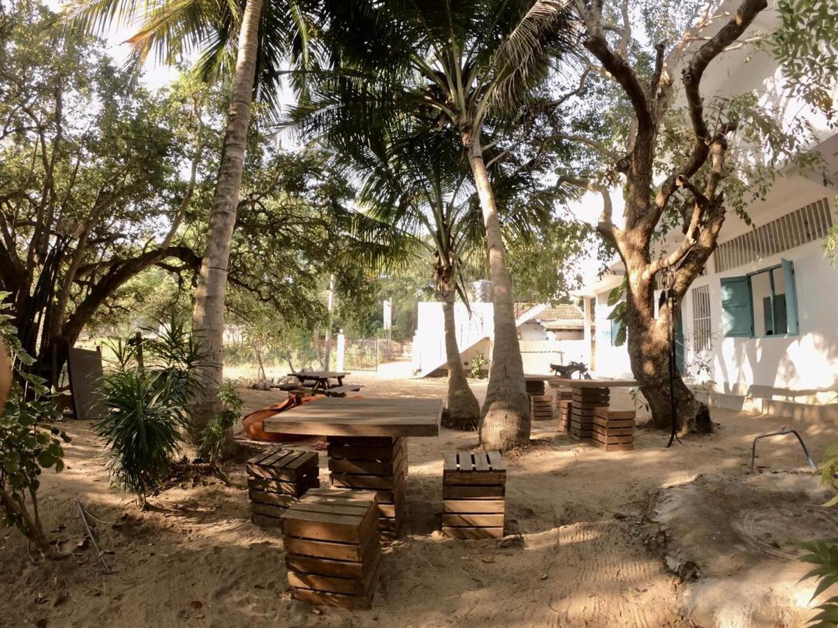 Hangover Hostels Arugam Bay Kültér fotó