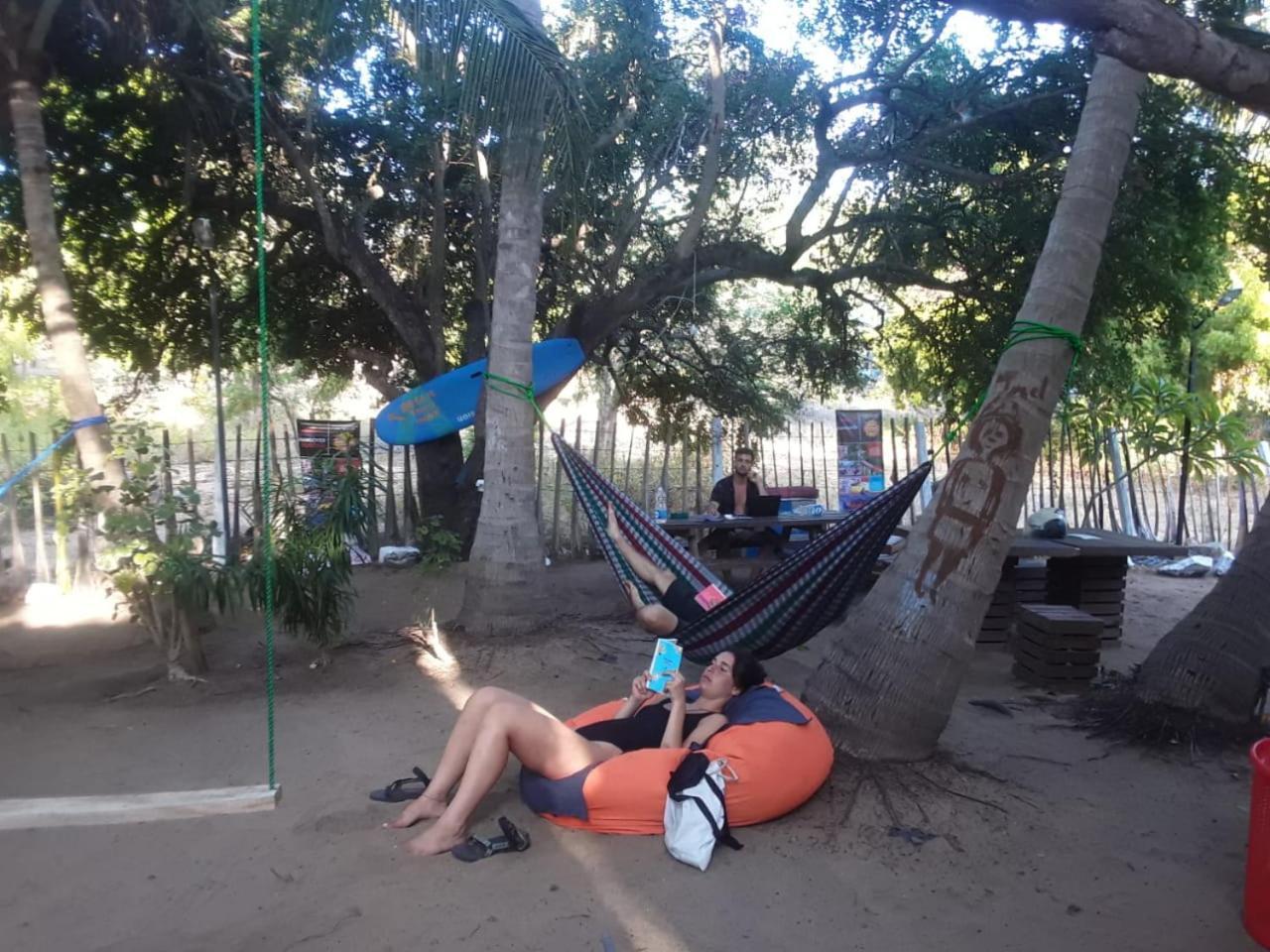 Hangover Hostels Arugam Bay Kültér fotó