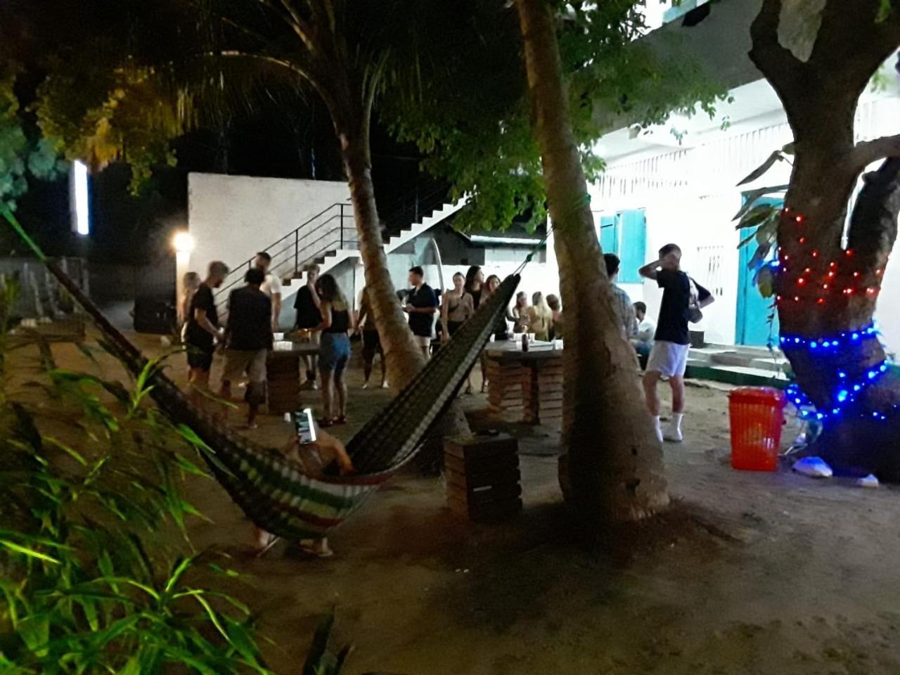Hangover Hostels Arugam Bay Kültér fotó