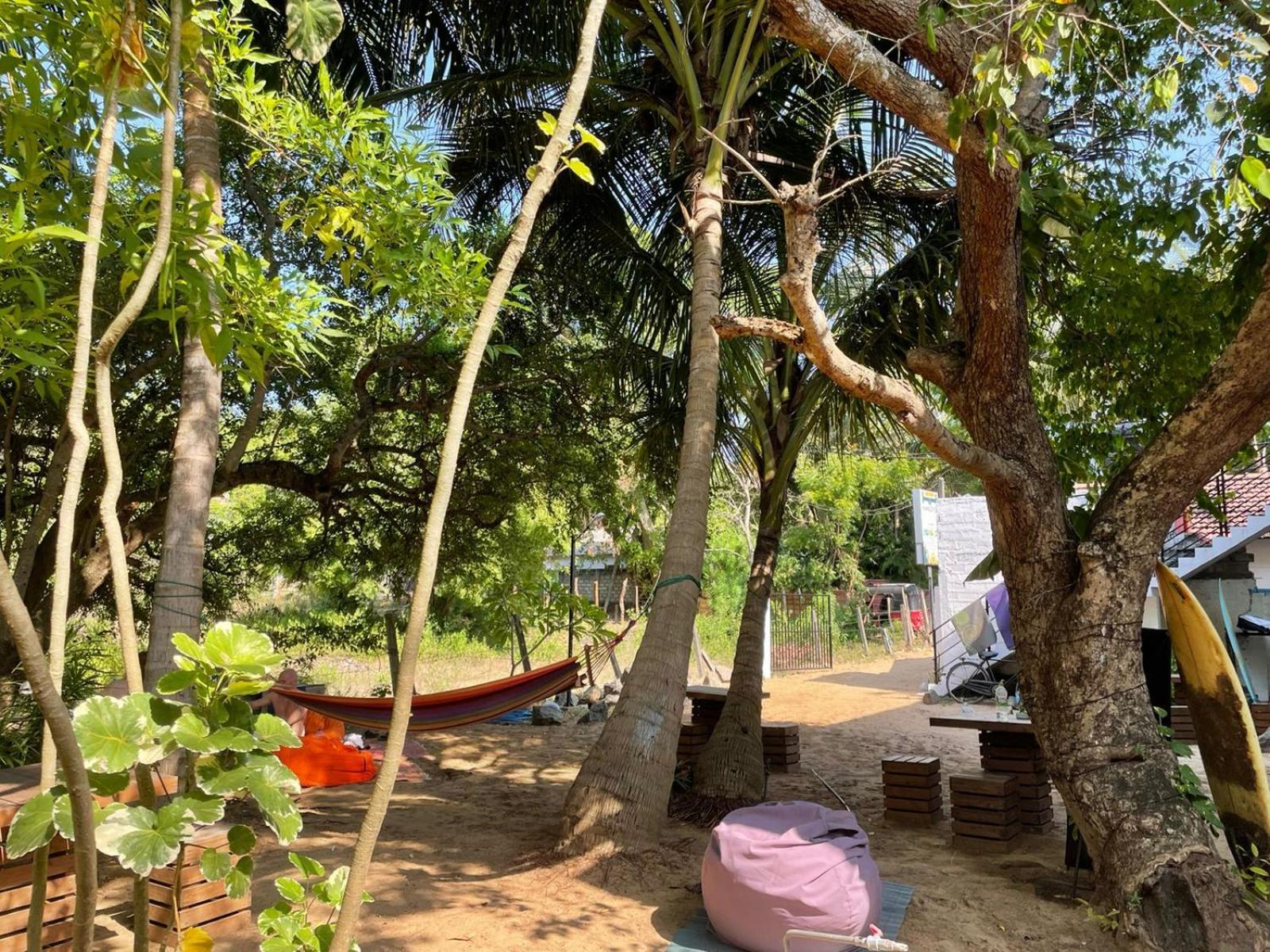 Hangover Hostels Arugam Bay Kültér fotó